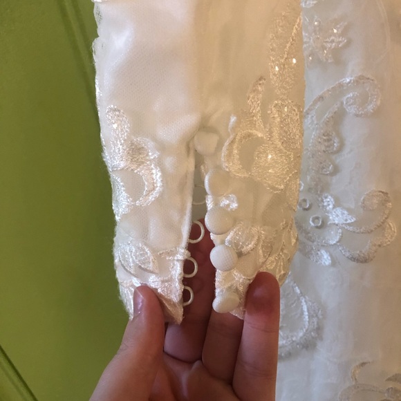 Mori Lee wedding dress - Picture 10 of 13